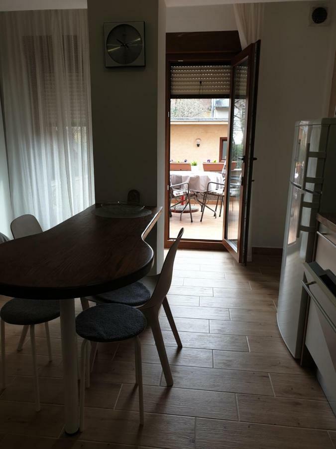 Apartments Ziher Загреб Экстерьер фото
