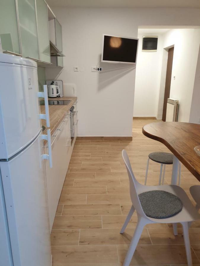 Apartments Ziher Загреб Экстерьер фото